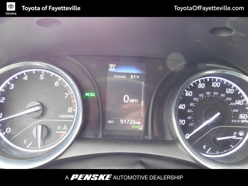 Used 2018 Toyota Camry SE w/ Convenience Package FWD image 6