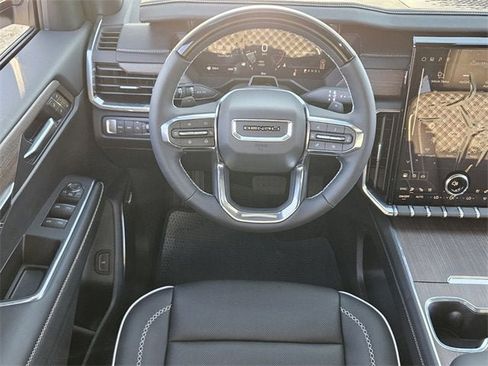 New 2026 GMC Acadia Denali w/ Super Cruise Package image 12