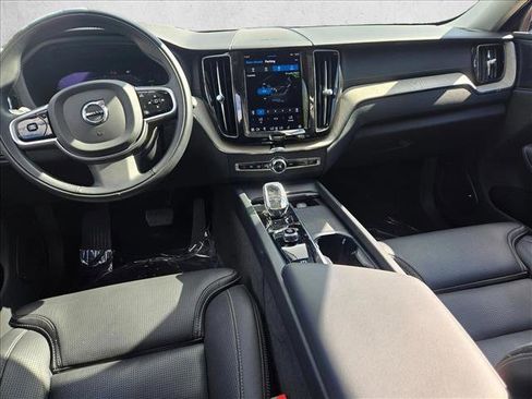 Used 2022 Volvo XC60 T8 Inscription w/ Advanced Package image 15