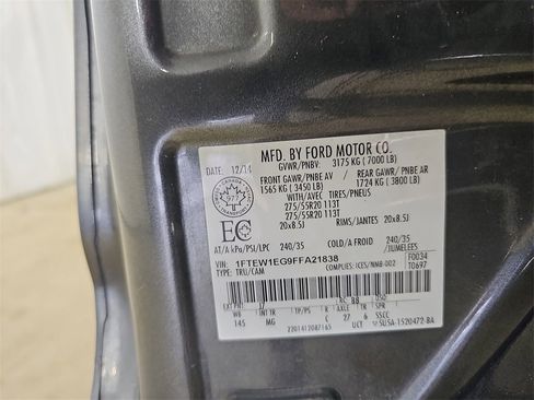 Used 2015 Ford F150 XLT w/ Equipment Group 301A Mid image 41