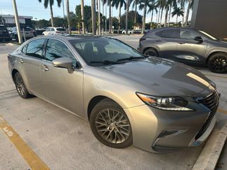 Used 2018 Lexus ES 350 w/ Navigation System Package FWD video 1