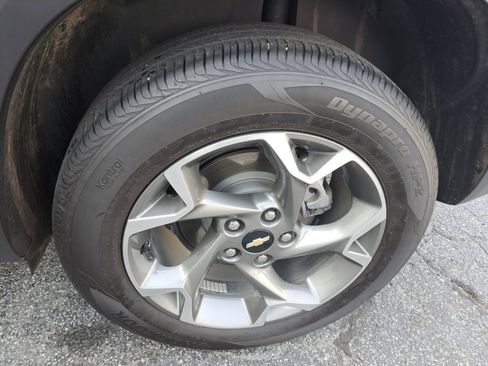 Used 2025 Chevrolet Trax LT w/ Driver Confidence Package FWD image 21