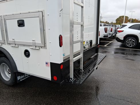 New 2025 GMC Savana 3500 w/ Power Convenience Package image 9