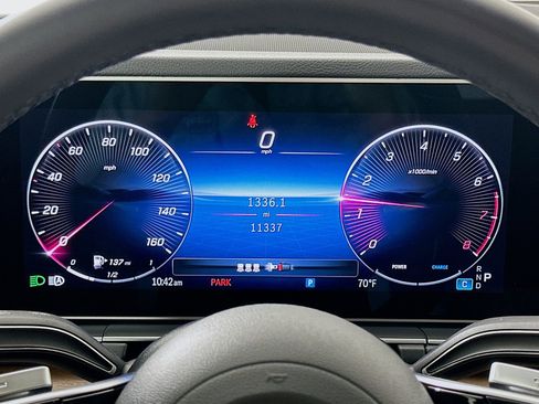 Used 2024 Mercedes-Benz GLE 350 4MATIC image 13