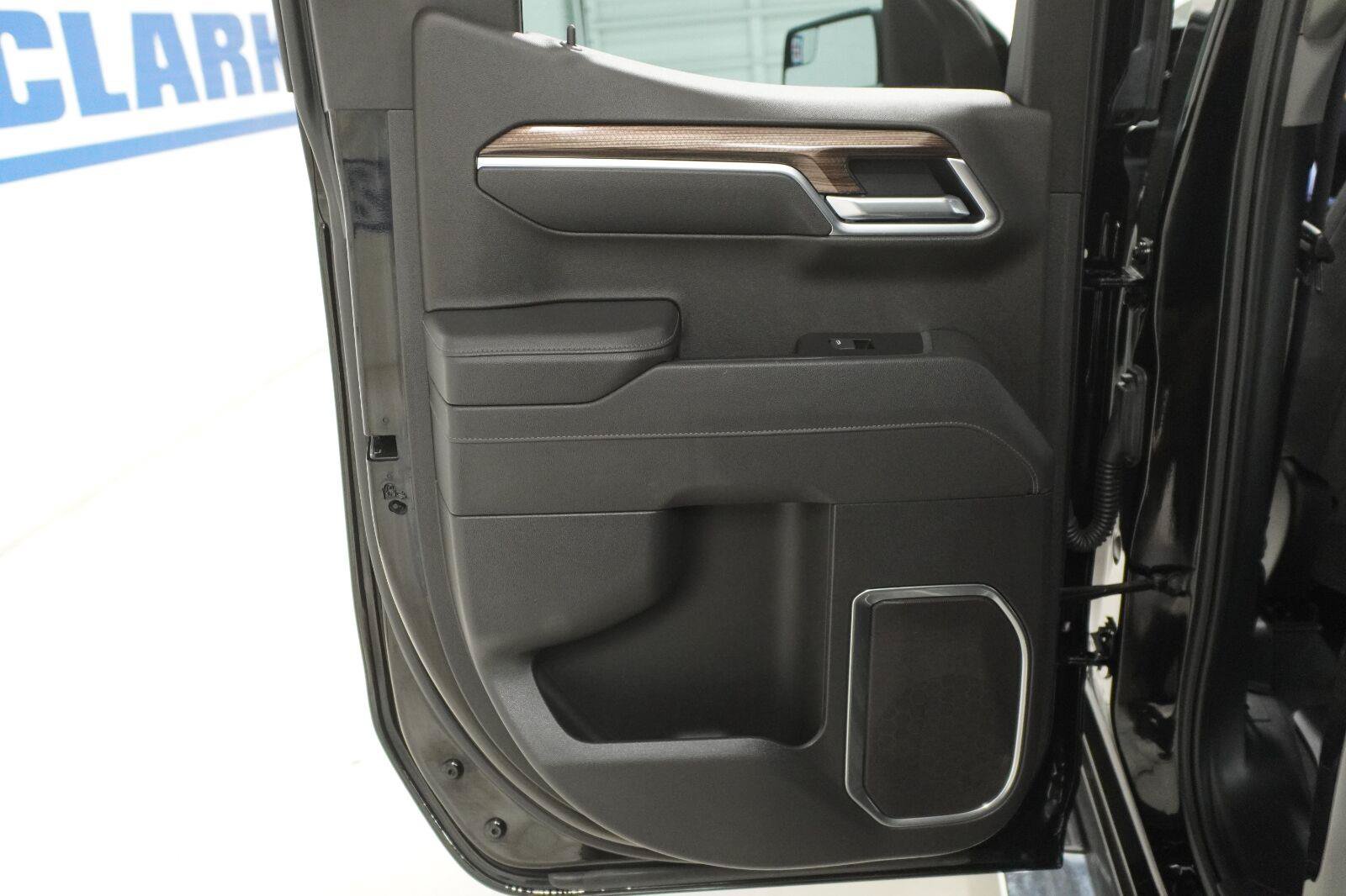 Used 2025 Chevrolet Silverado 1500 LT w/ Texas Edition Plus RWD image 25