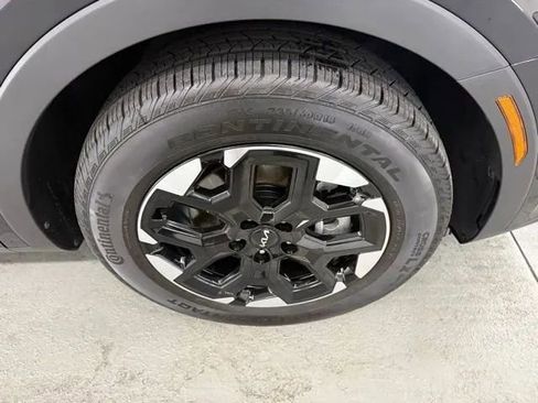 Used 2026 Kia Sorento S w/ S Panoramic Sunroof Package FWD image 4