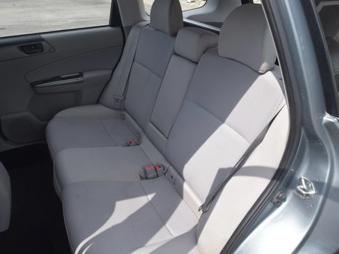 Used 2013 Subaru Forester 2.5X w/ Alloy Wheel Pkg AWD/4WD image 7
