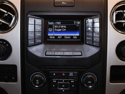 Used 2013 Ford F150 XLT w/ Luxury Equipment Group image 26