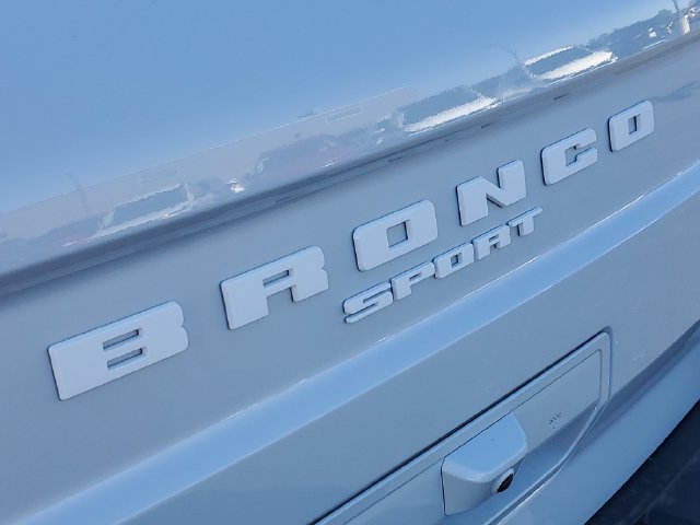 New 2026 Ford Bronco Sport Outer Banks w/ Outer Banks Tech Package+ AWD/4WD image 6