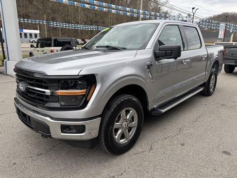 Used 2024 Ford F150 XLT w/ Mobile Office Package image 4