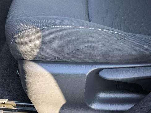 Certified 2024 Toyota Corolla SE image 24