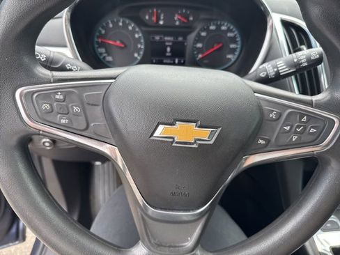 Used 2018 Chevrolet Equinox LT AWD/4WD image 23