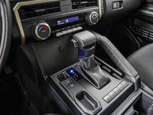 Used 2024 Toyota Tacoma SR RWD image 19