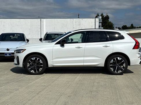 Used 2026 Volvo XC60 B5 Plus w/ Protection Package Premier AWD/4WD image 6