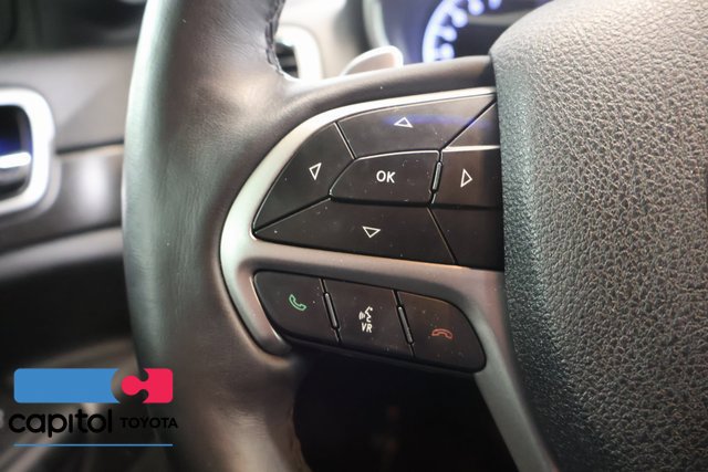 Used 2017 Jeep Grand Cherokee Altitude AWD/4WD image 17