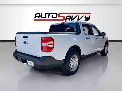 Used 2023 Ford Maverick XL image 7