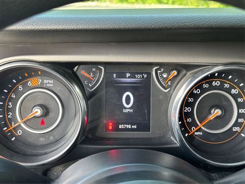 Used 2019 Jeep Wrangler Unlimited Sport AWD/4WD image 20