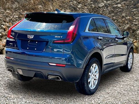 Used 2019 Cadillac XT4 Luxury w/ Trailering Package AWD/4WD image 2