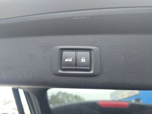 Used 2024 Mitsubishi Outlander SE image 34