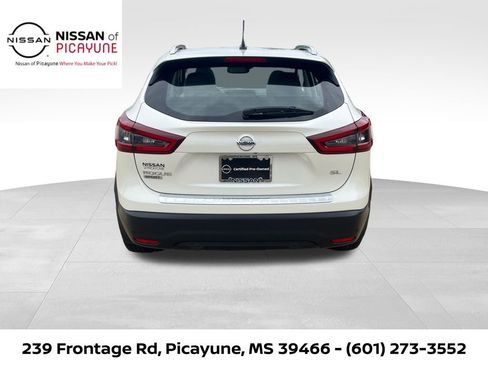 Certified 2022 Nissan Rogue Sport SL w/ Premium Package FWD image 4