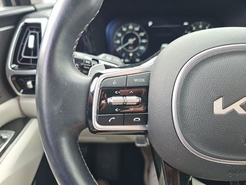 Used 2023 Kia Sorento SX image 24