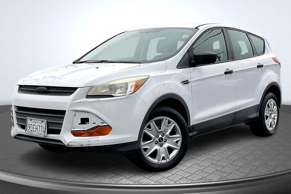 Used 2013 Ford Escape S FWD image 12