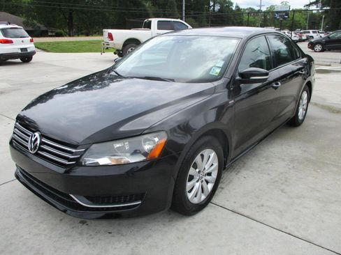 Used 2014 Volkswagen Passat 1.8T Wolfsburg Edition FWD image 21