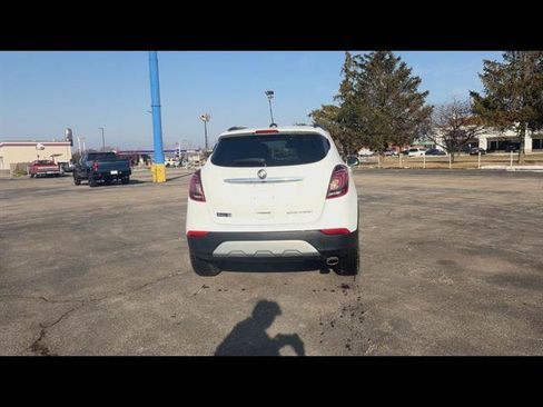 Used 2020 Buick Encore Preferred image 7