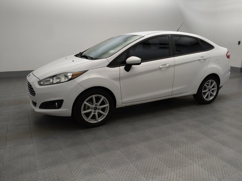 Used 2018 Ford Fiesta SE w/ Equipment Group 201A FWD image 2