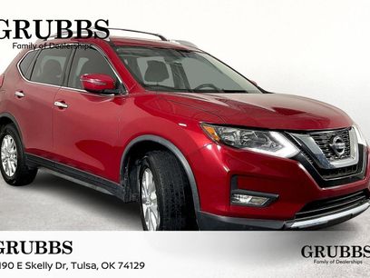 Used 2017 Nissan Rogue SV