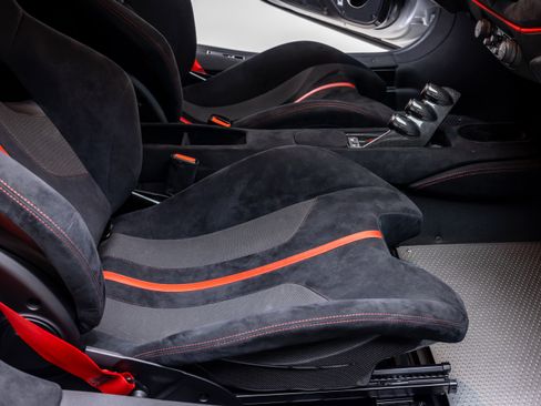 Certified 2020 Ferrari 488 Pista Coupe RWD image 45