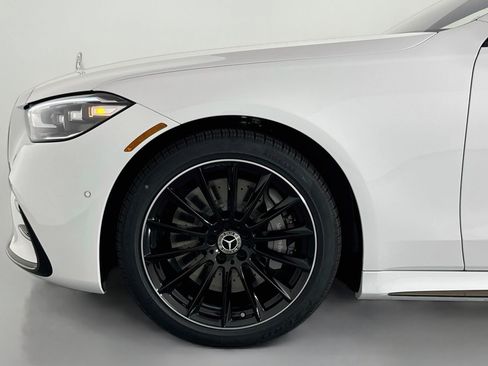 Certified 2026 Mercedes-Benz S 580e 4MATIC Sedan image 11
