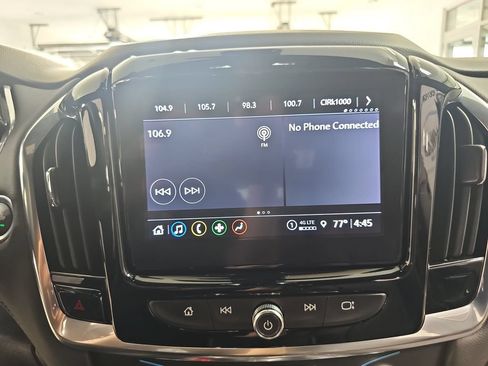 Certified 2023 Chevrolet Traverse LT FWD image 29