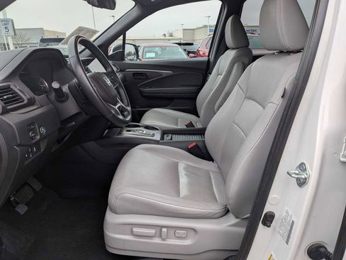 Certified 2023 Honda Passport EX-L image 15