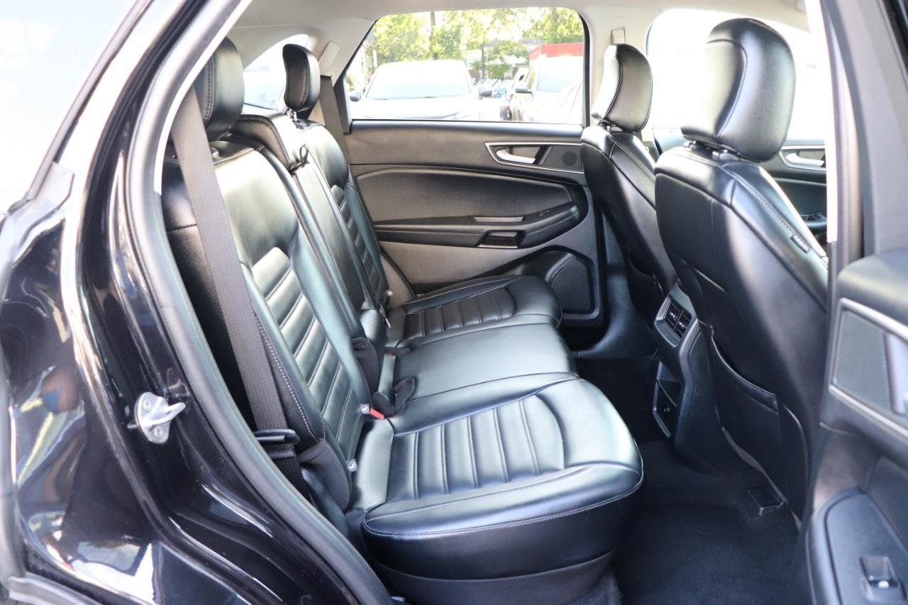 Used 2024 Ford Edge SEL AWD/4WD image 13