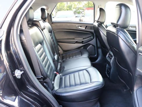 Used 2024 Ford Edge SEL AWD/4WD image 13
