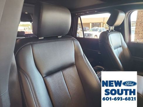 Used 2020 Ford Expedition XLT w/ Equipment Group 202A image 17
