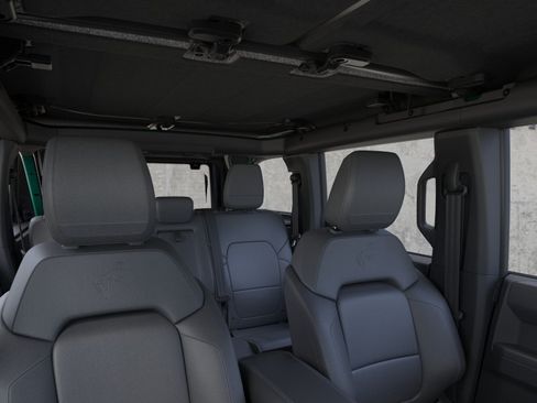 New 2025 Ford Bronco Badlands w/ Sasquatch Package AWD/4WD image 12