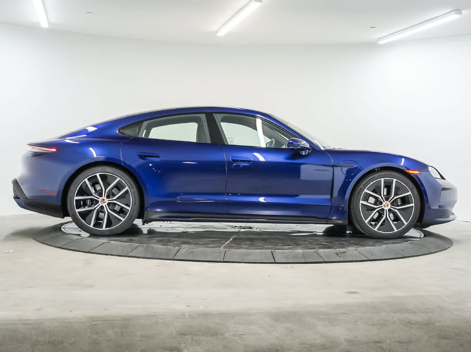 Certified 2026 Porsche Taycan RWD image 8