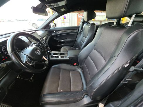 Used 2020 Honda Accord Sport image 10