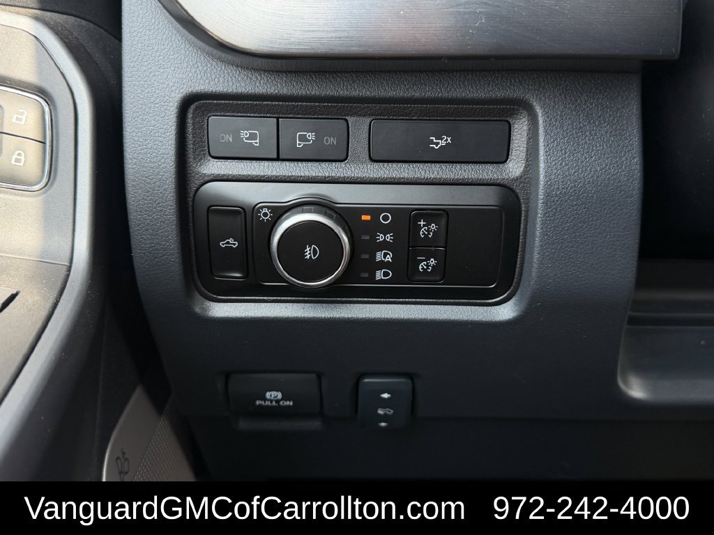 Used 2024 Ford F250 Lariat AWD/4WD image 25