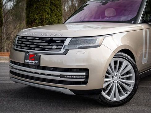 Used 2023 Land Rover Range Rover Long Wheelbase First Edition image 2