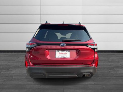 Certified 2025 Subaru Forester Premium AWD/4WD image 4