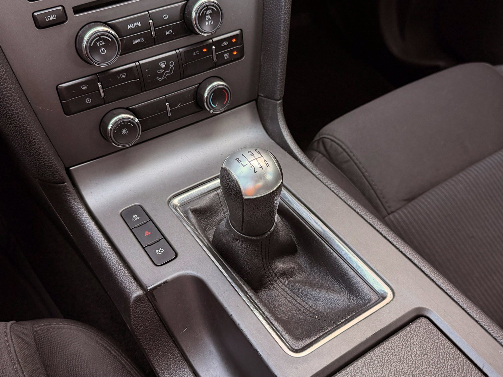 Used 2012 Ford Mustang Coupe RWD image 29