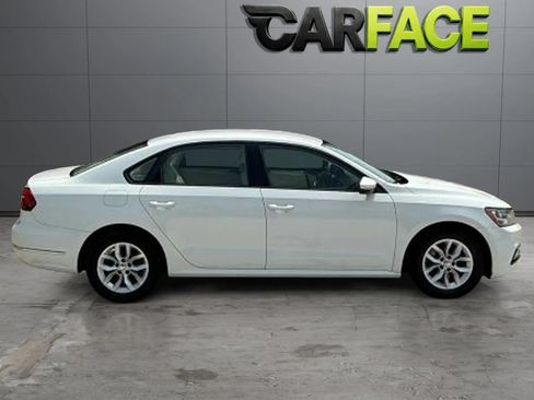Used 2018 Volkswagen Passat 2.0T S FWD image 8