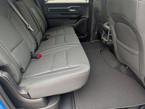 New 2026 RAM 1500 4x4 Crew Cab image 28