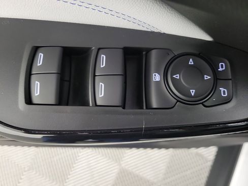 New 2026 Chevrolet Trax LT image 28