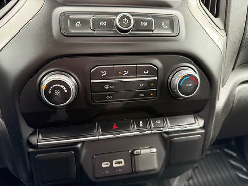 Used 2023 Chevrolet Silverado 2500 W/T image 27