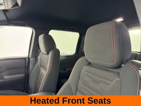 Used 2022 Nissan Frontier Pro-X image 9