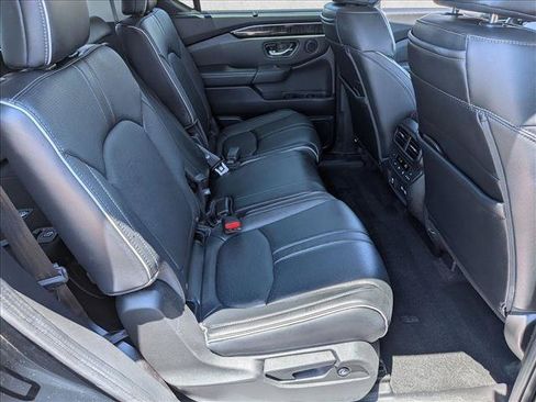 Used 2023 Honda Pilot Elite image 27